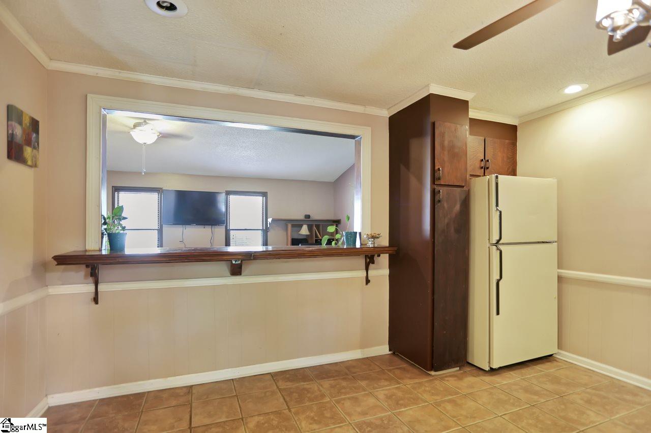 906 Devenger Road Greer, SC 29650 - Photo 12 of 26 Gallery Image 12