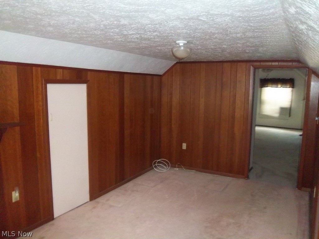 671 Prospect Road Berea, OH 44017 - Photo 13 of 32 Gallery Image 13