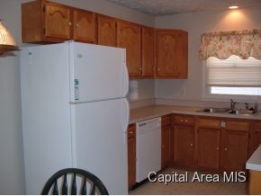 1819 East Hood Street Springfield, IL 62703 - Photo 4 of 12