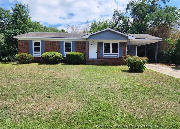 $1,300 | 346 Tucson Drive, Fayetteville, NC 28303