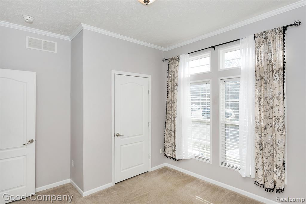 6655 Jackson Road Ann Arbor, MI 48103 - Photo 24 of 45 Gallery Image 24