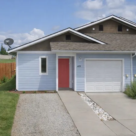 $220,000 | 401 East I Street, Deer Park, WA 99006