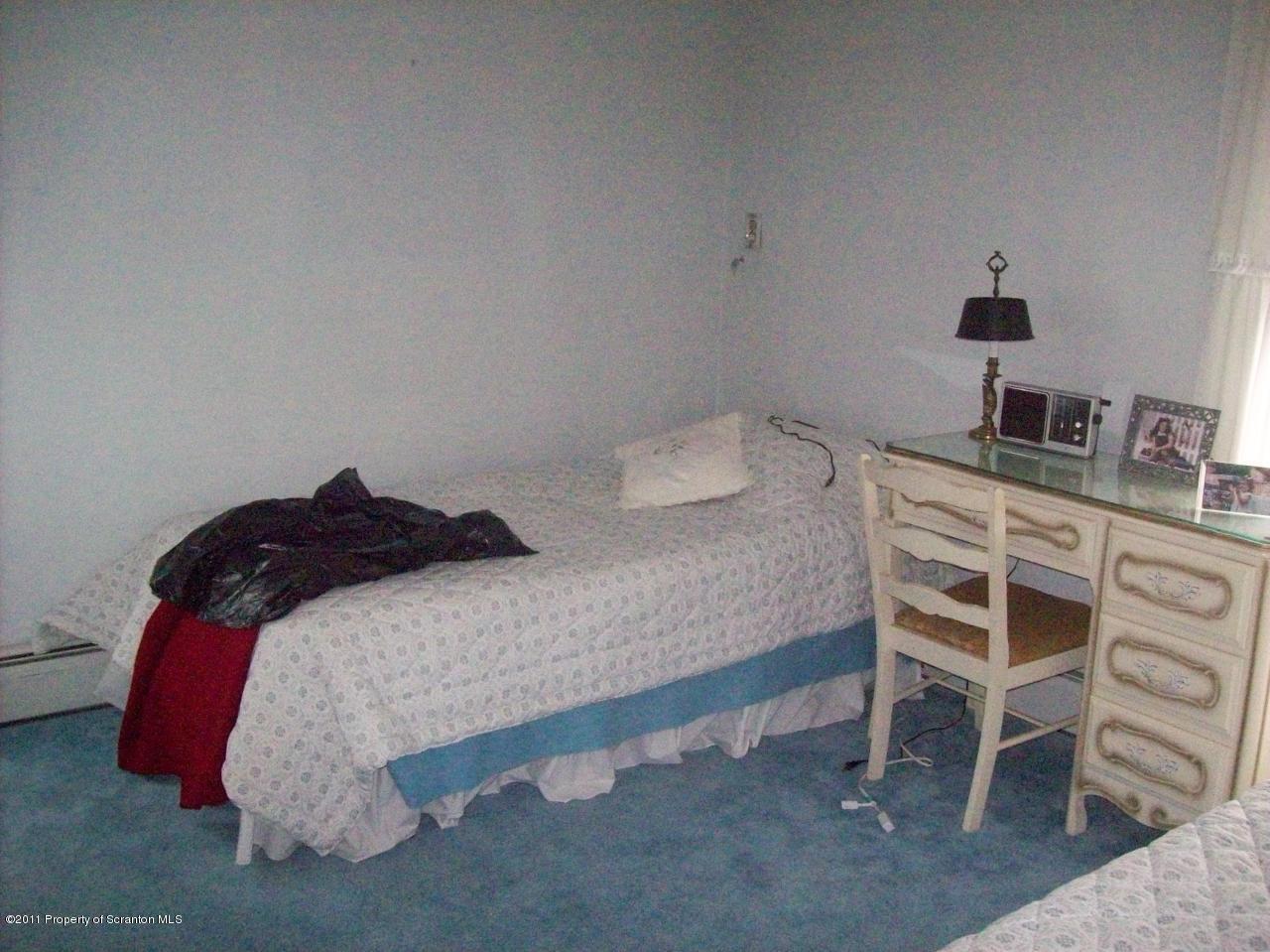 105 Spring Street Carbondale, PA 18407 - Photo 8 of 9 Gallery Image 8
