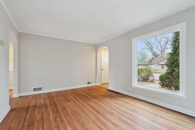 $329,900 | 3128 Louisiana Avenue South, St. Louis Park, MN 55426