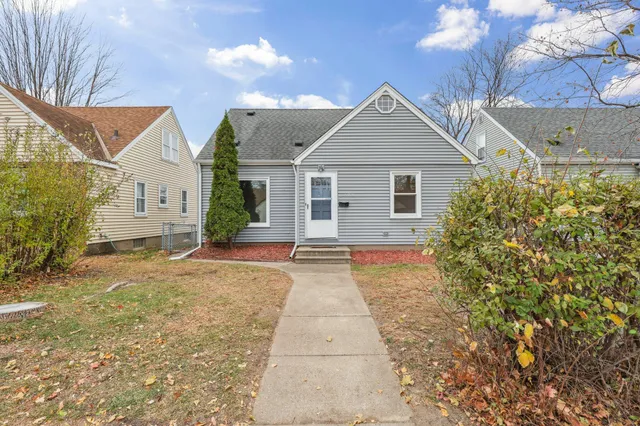 $329,900 | 3128 Louisiana Avenue South, St. Louis Park, MN 55426