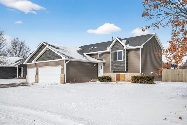 $420,000 | 7100 91st Trail North, Brooklyn Park, MN 55445