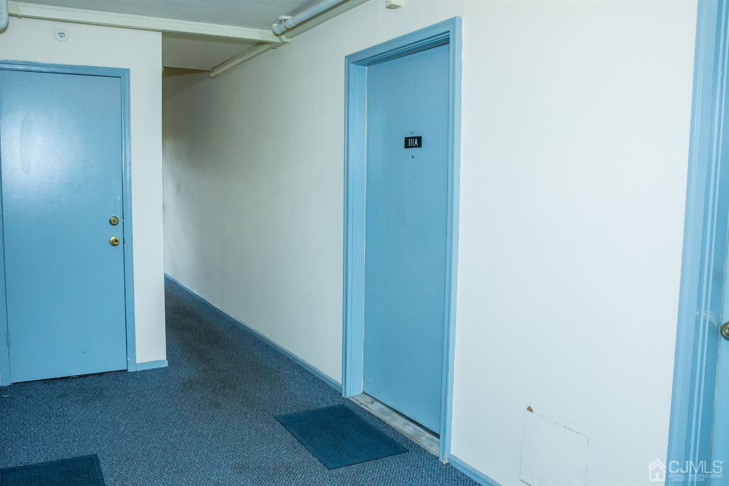 111 Keystone Court, Unit A Woodbridge, NJ 07095 - Photo 33 of 33 a view of an empty room
