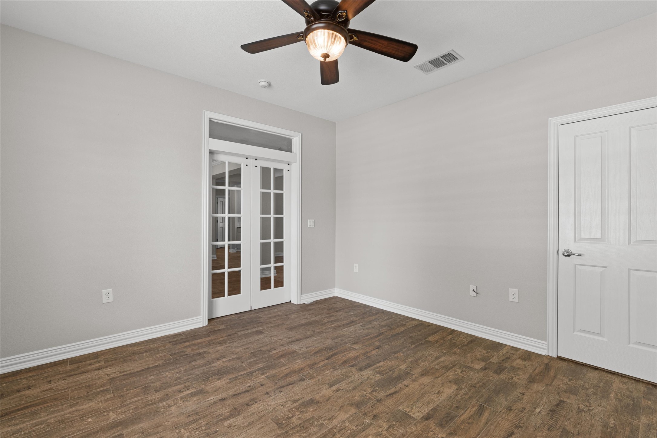 102 Emory Peak Trail Georgetown, TX 78633 - Photo 12 of 40
