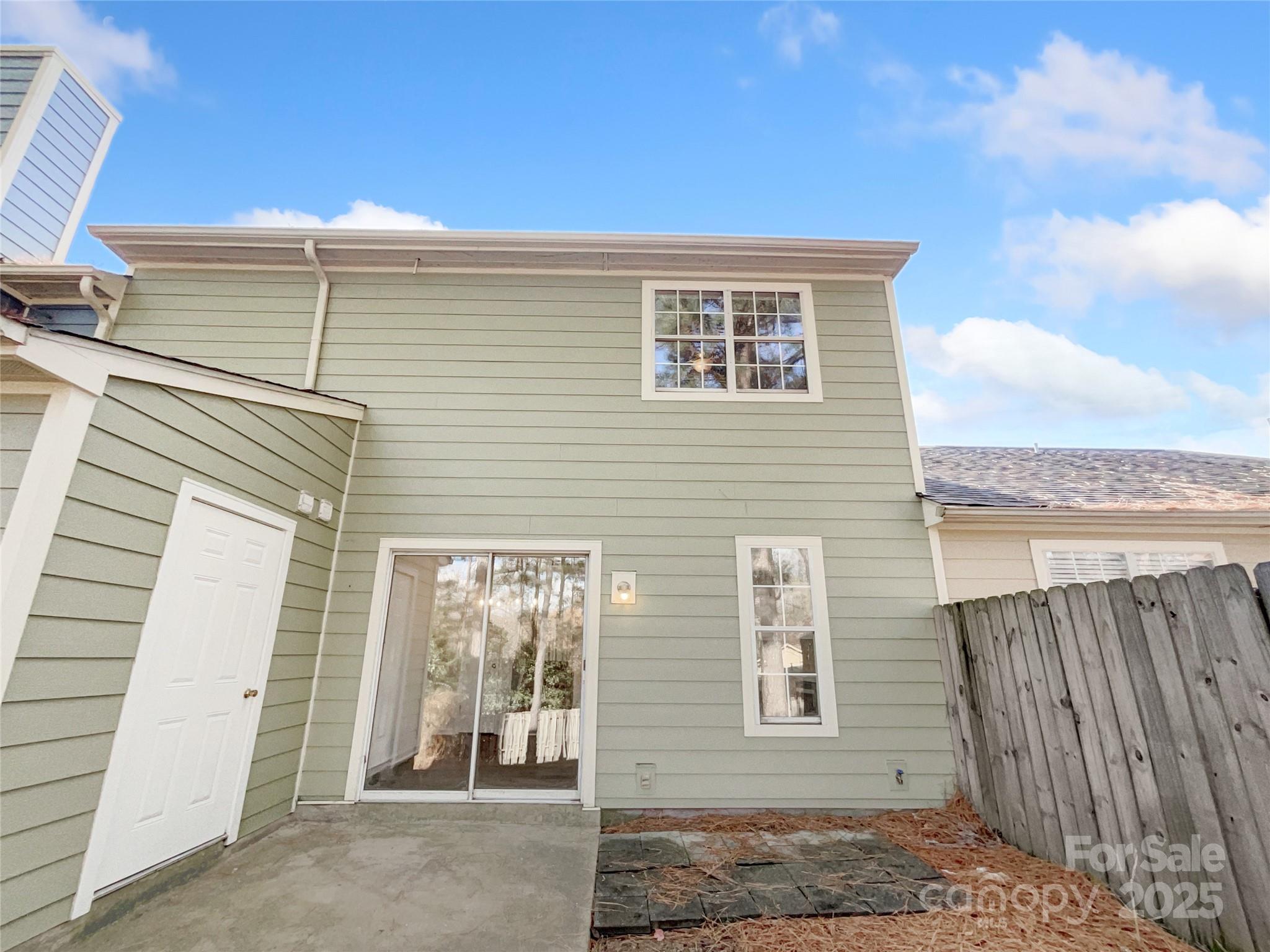 9028 4 Mile Creek Road Charlotte, NC 28277 - Photo 5 of 20