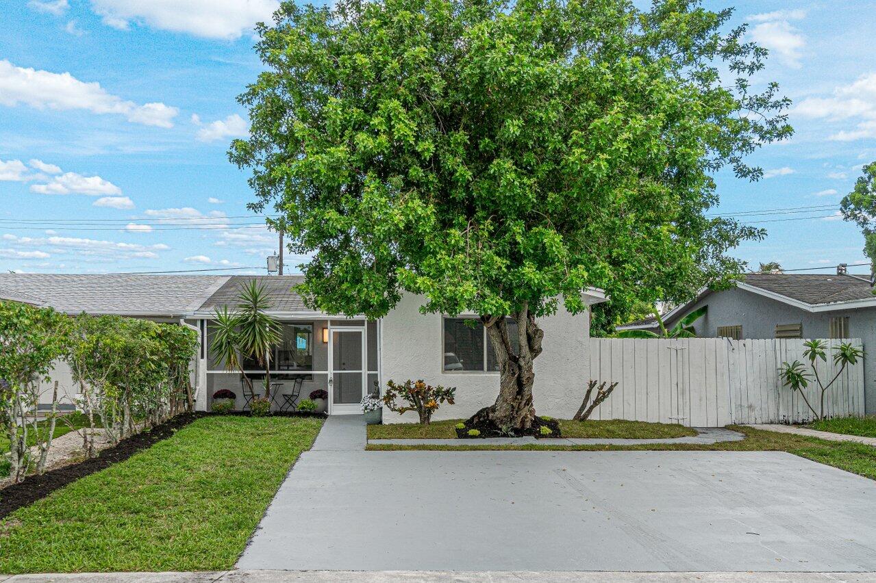22217 Southwest 62nd Court Boca Raton, FL 33428 - Photo 1 of 38 Exterior Front