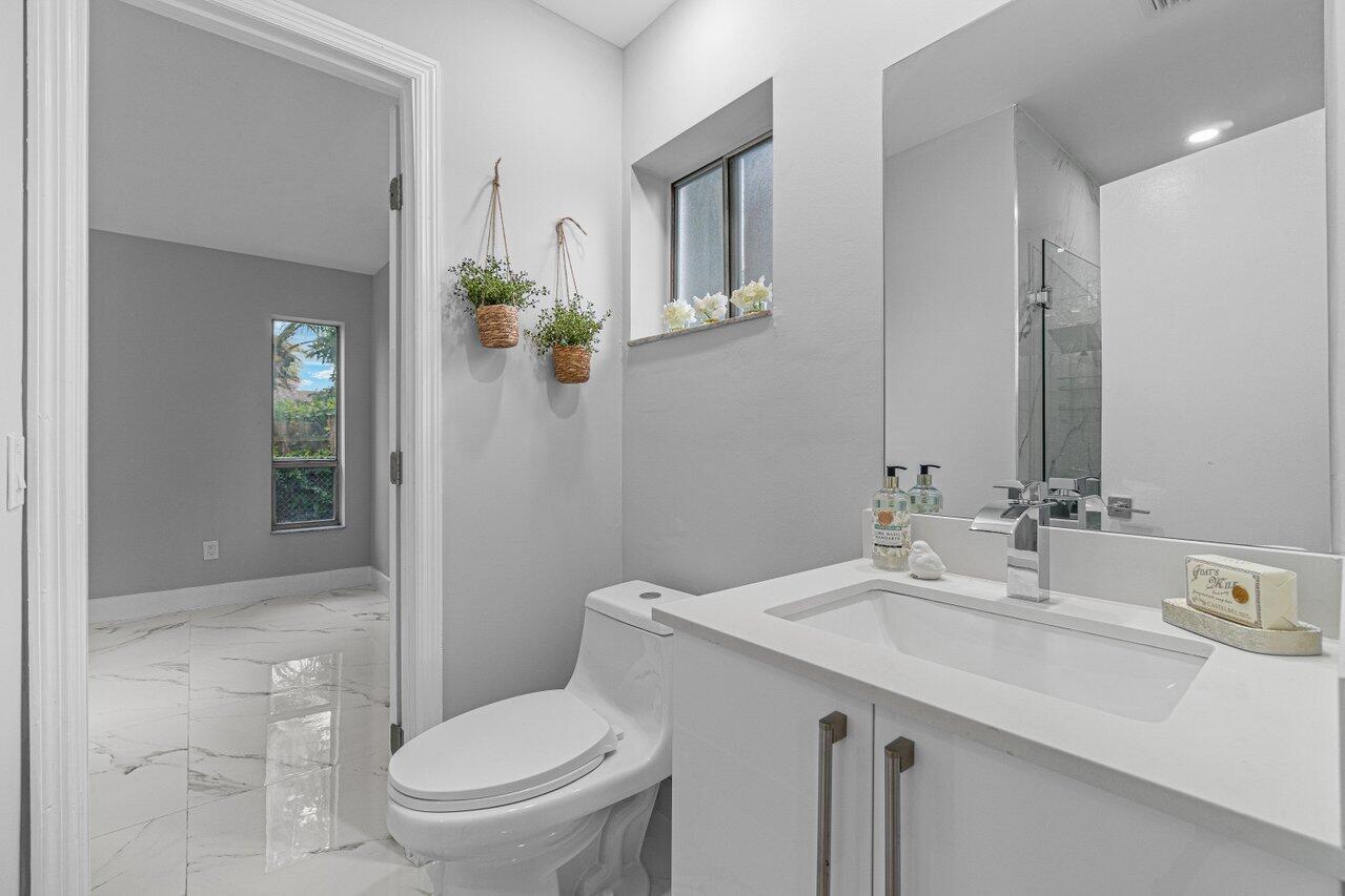 22217 Southwest 62nd Court Boca Raton, FL 33428 - Photo 16 of 38 010-22217Southwest62ndCourt-BocaRaton-FL