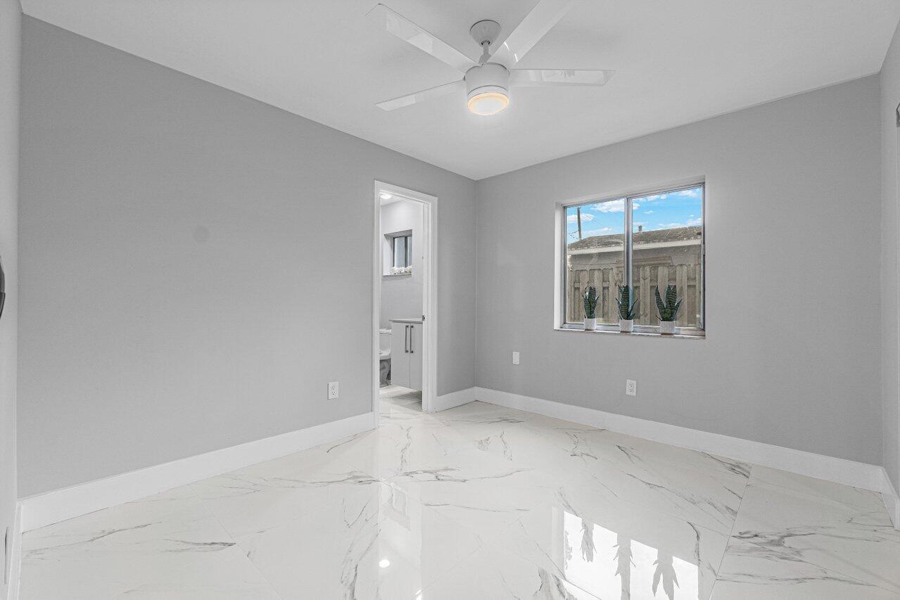 22217 Southwest 62nd Court Boca Raton, FL 33428 - Photo 19 of 38 016-22217Southwest62ndCourt-BocaRaton-FL