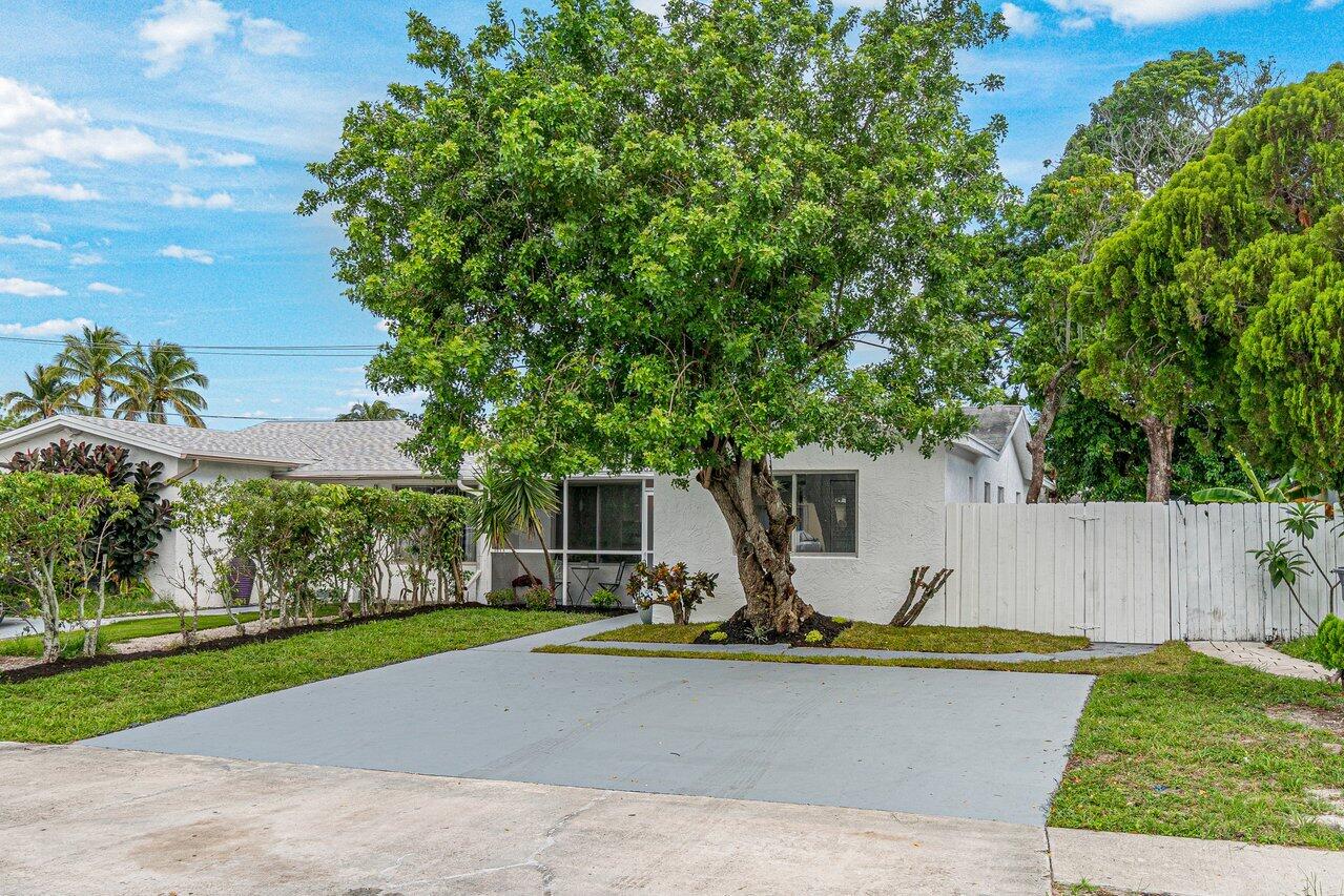 22217 Southwest 62nd Court Boca Raton, FL 33428 - Photo 37 of 38 002-22217Southwest62ndCourt-BocaRaton-FL