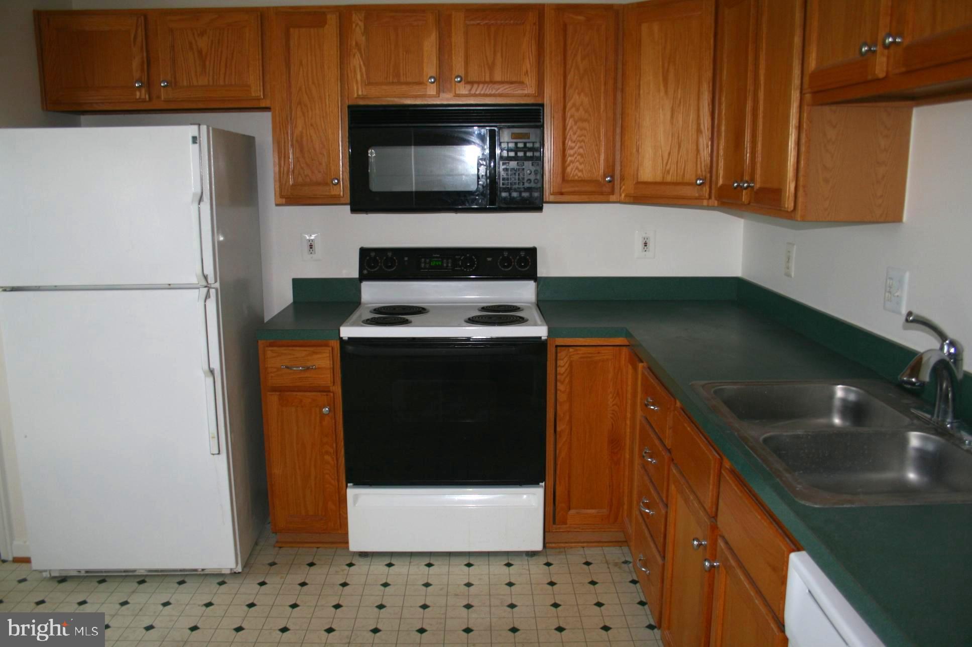6395 Rutherford Court, Unit J Frederick, MD 21703 - Photo 11 of 15