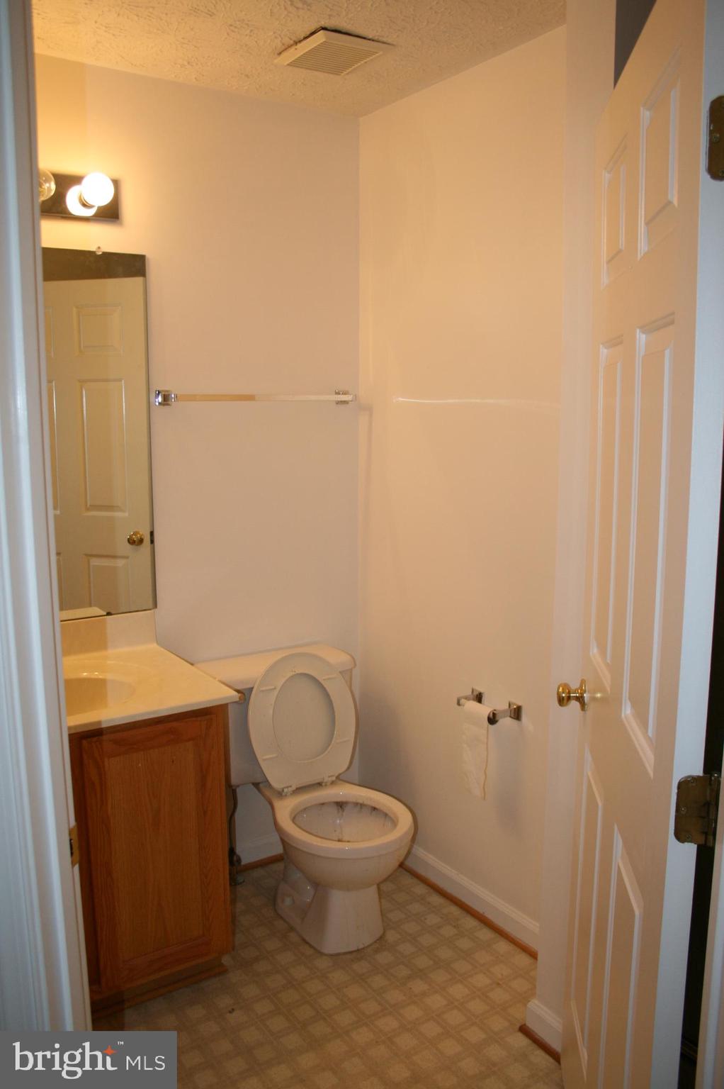 6395 Rutherford Court, Unit J Frederick, MD 21703 - Photo 5 of 15