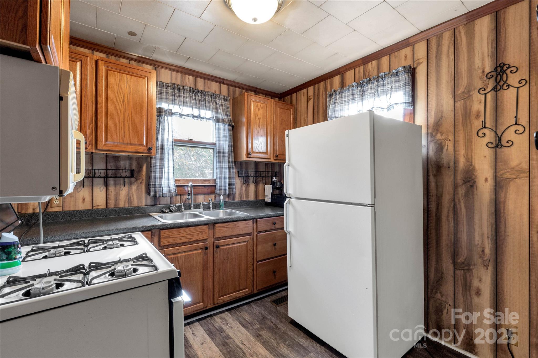 5793 Oak Street Fort Lawn, SC 29714 - Photo 13 of 30