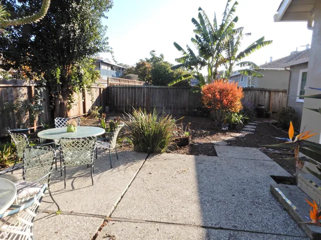 $1,099,500 | 2060 Pulgas Avenue, East Palo Alto, CA 94303