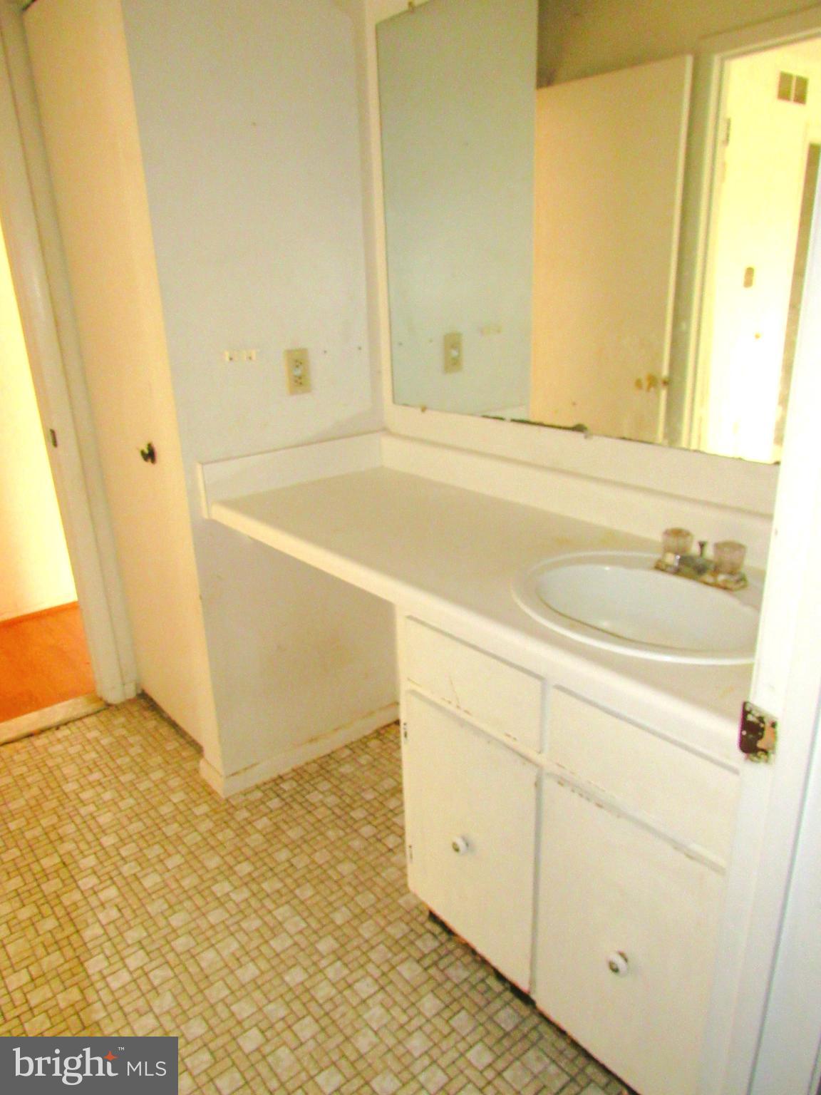 7119 Cunning Circle Baltimore, MD 21220 - Photo 15 of 20