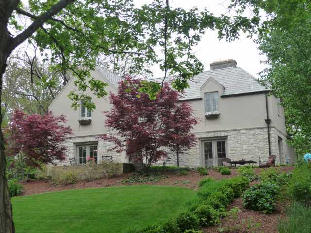 2090 Guilford Road Columbus, OH 43221 - Photo 1 of 16