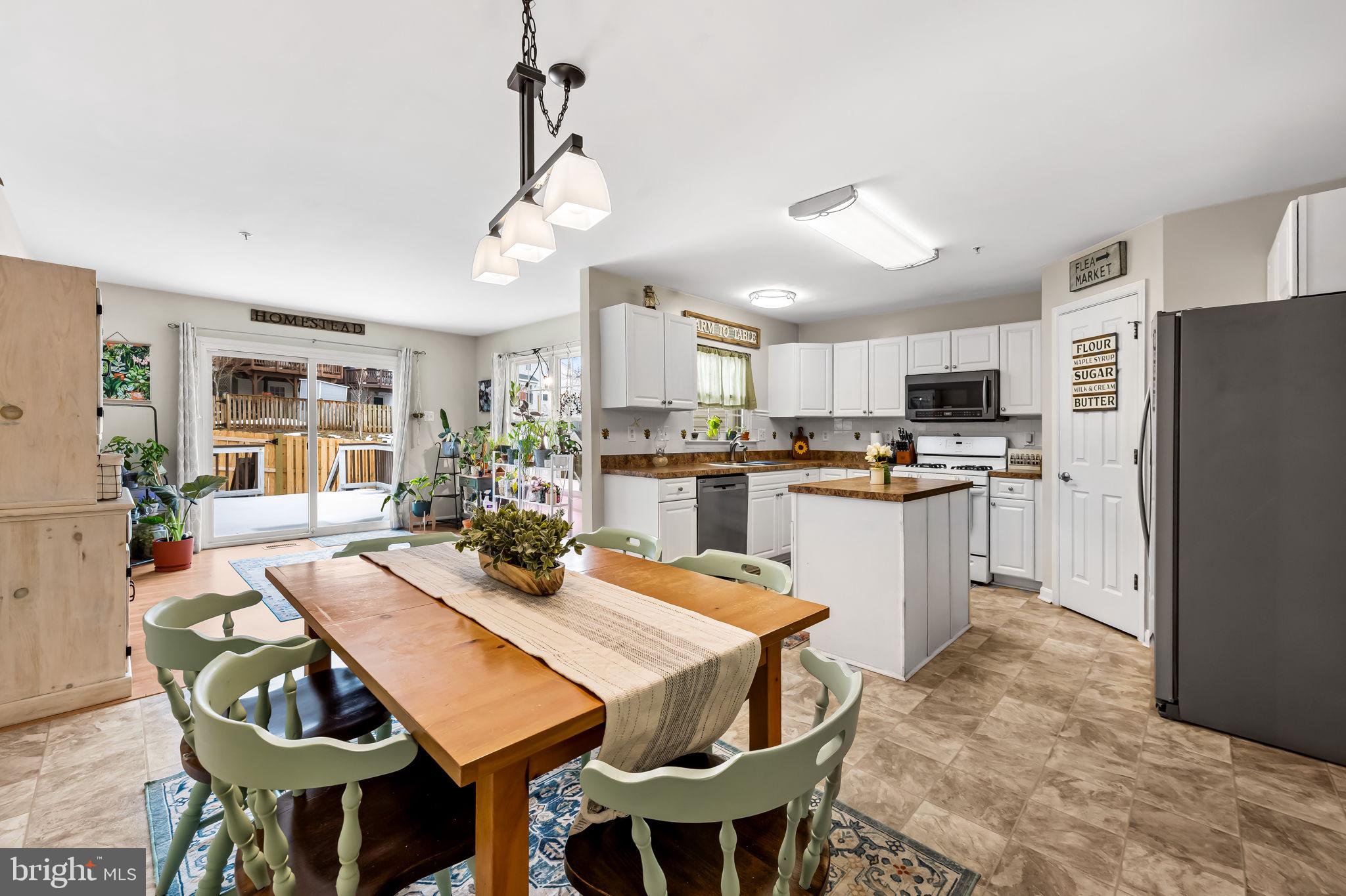 725 Shallow Ridge Court Abingdon, MD 21009 - Photo 5 of 43