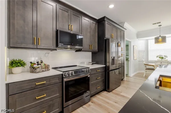 $675,000 | 21596 Berwhich Run, Estero, FL 33928