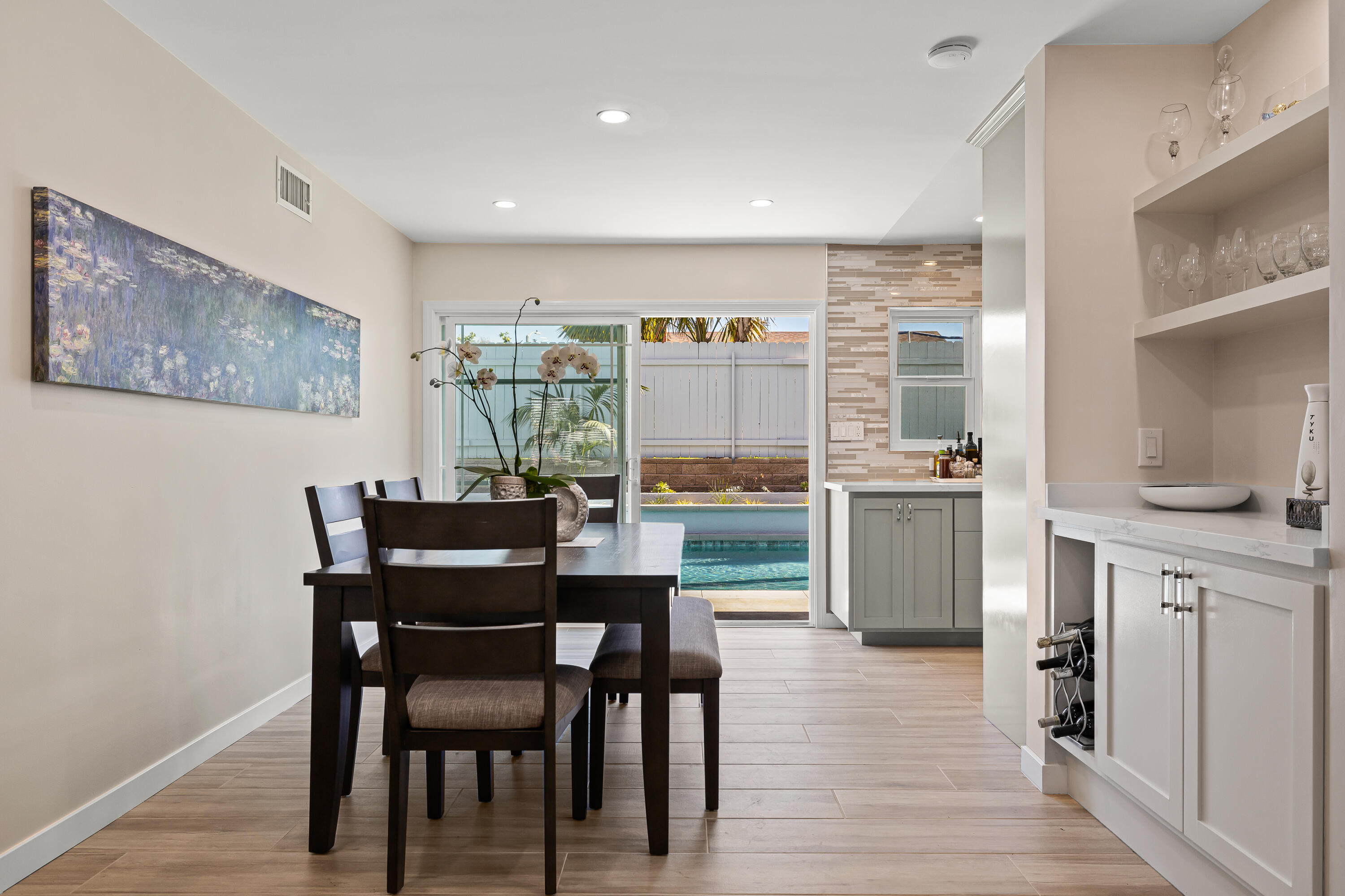 1330 La Manida Street Carpinteria, CA 93013 - Photo 7 of 35 12-print-UpmarketMedia_1330LaMan-28