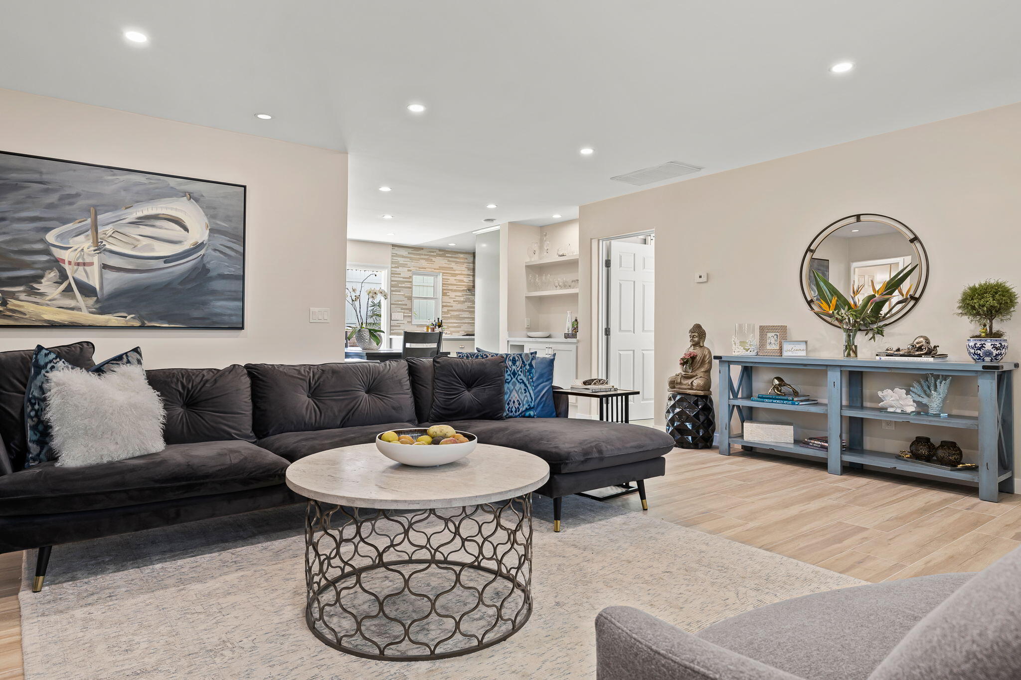 1330 La Manida Street Carpinteria, CA 93013 - Photo 8 of 35 11-web-or-mls-UpmarketMedia_1330LaMan-26