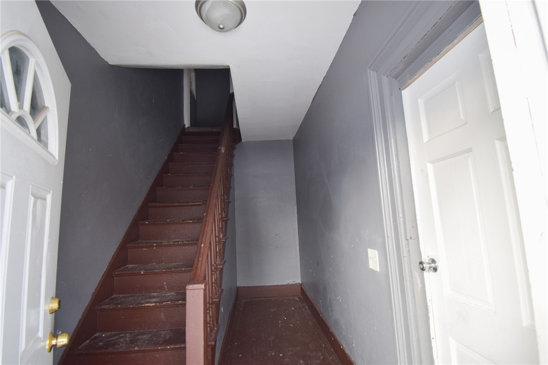 80 Flower Street Rochester, NY 14621 - Photo 2 of 11