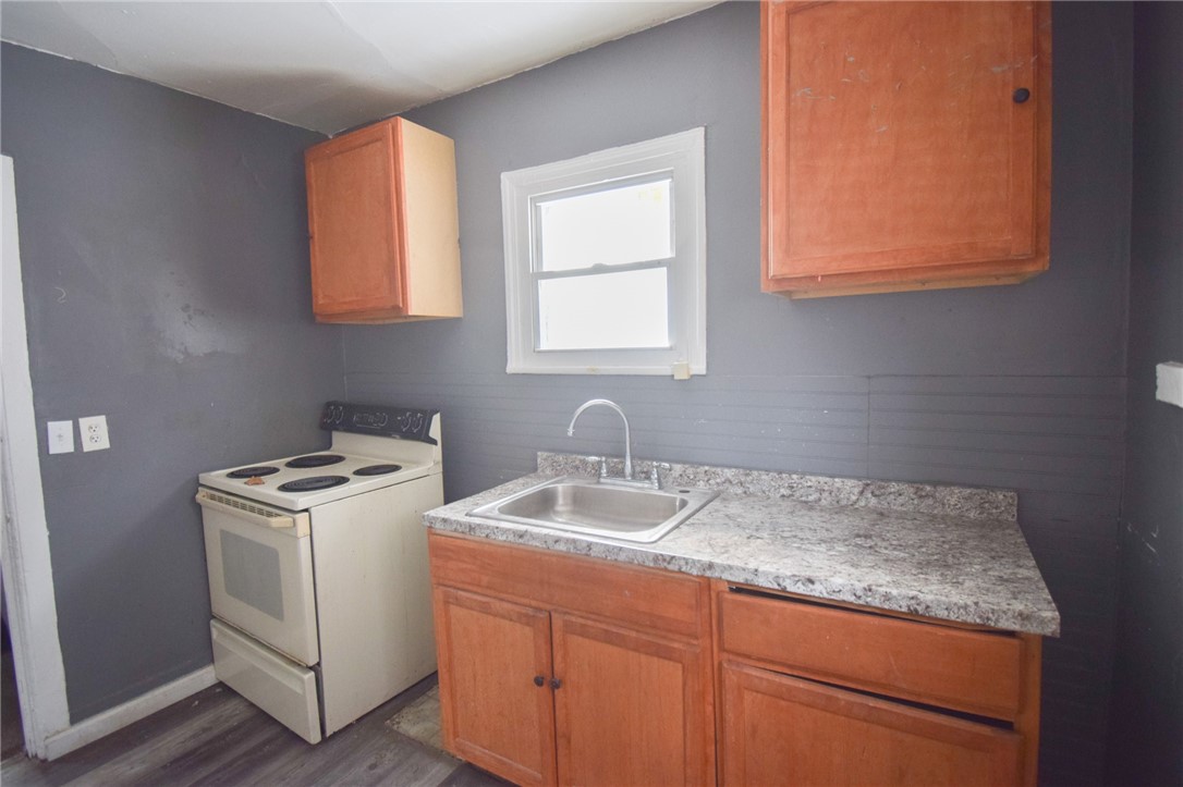 80 Flower Street Rochester, NY 14621 - Photo 9 of 11