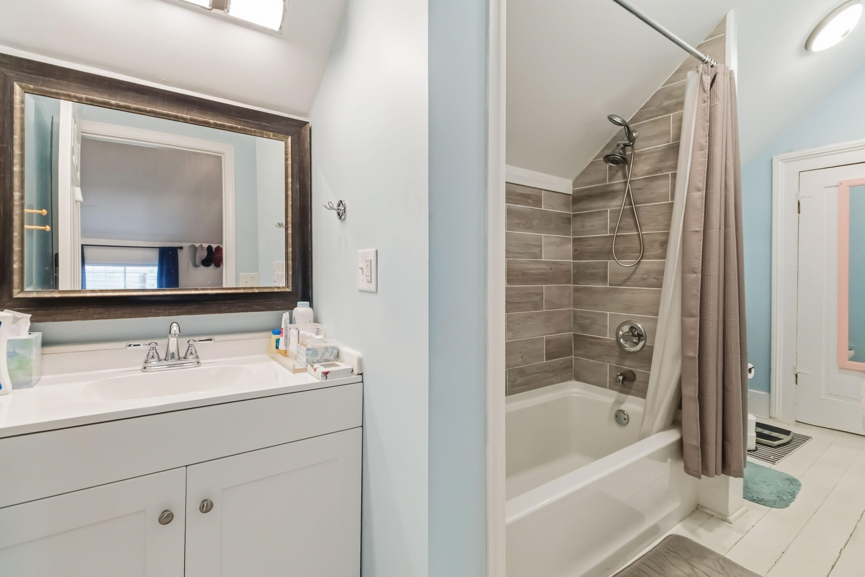 750 Moran Mill Road Richmond, KY 40475 - Photo 23 of 34 Upstairs bath