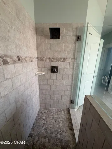 $3,100 | 4528 Tropical Drive, Panama City, FL 32404