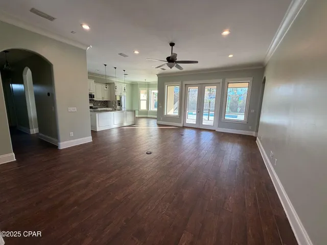 $3,100 | 4528 Tropical Drive, Panama City, FL 32404