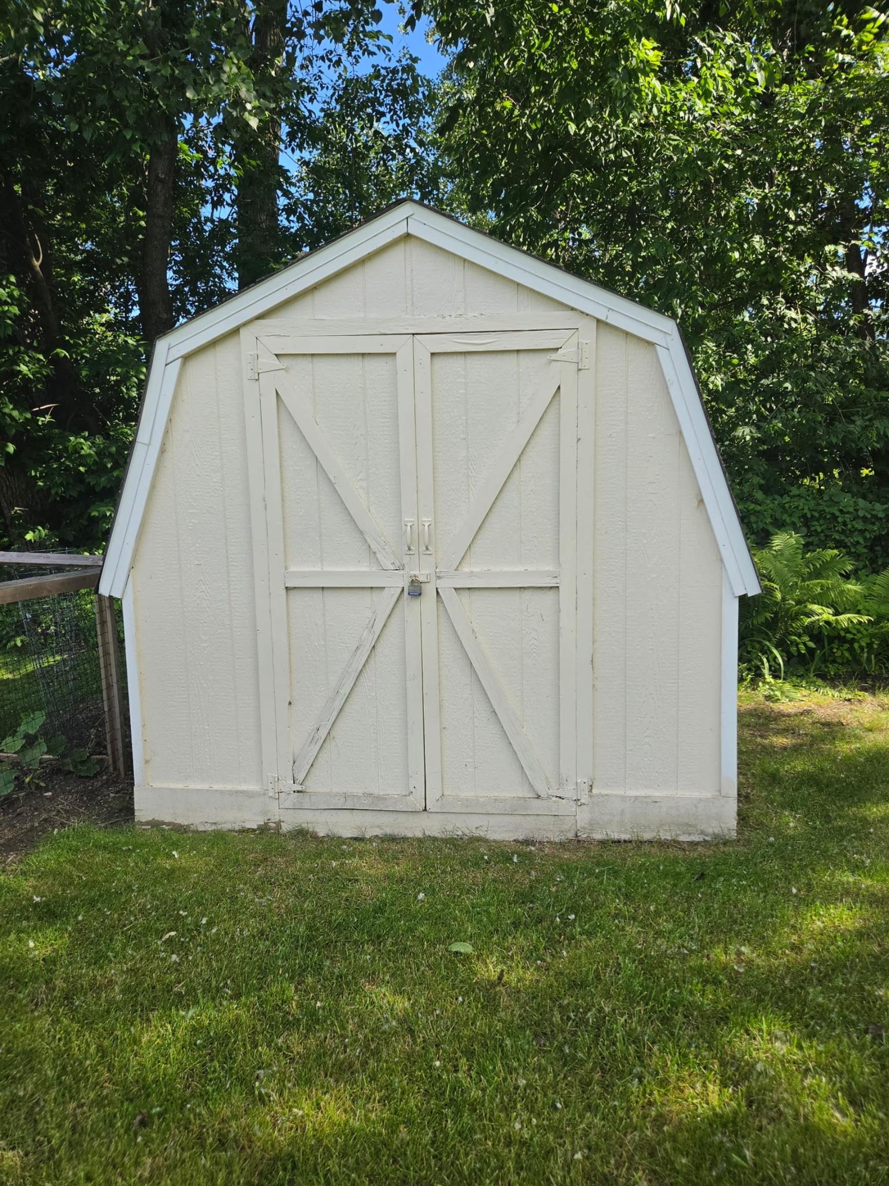 557 Townline Road Tawas City, MI 48763 - Photo 9 of 39 1947328-149a931a-774f-4685-9eb9-07f0977cf663.JPG