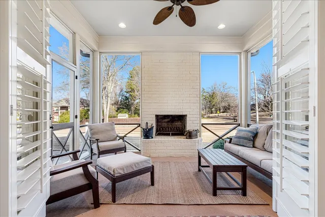 $795,000 | 431 Peterson Lake Road, Collierville, TN 38017