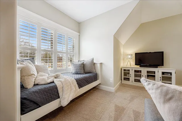 $795,000 | 431 Peterson Lake Road, Collierville, TN 38017