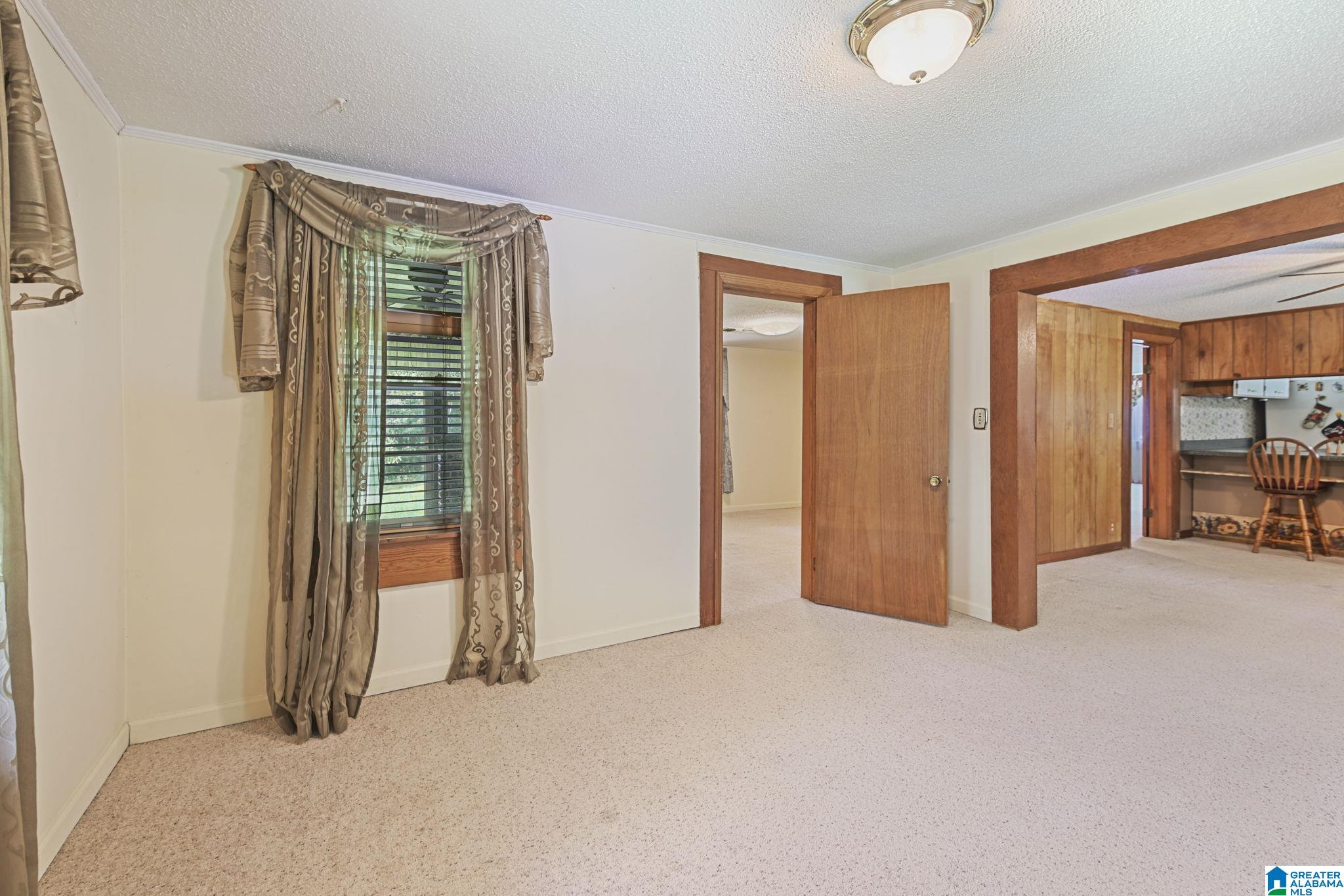 1104 Smith Road Clanton, AL 35045 - Photo 16 of 53