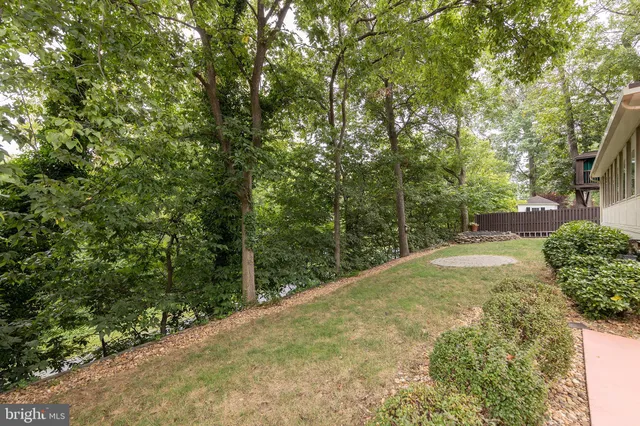 a view of a sign board