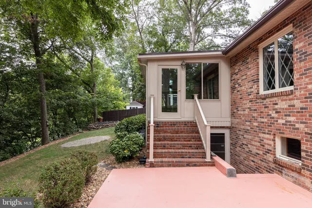 $555,000 | 120 Armstrong Place, Winchester, VA 22602