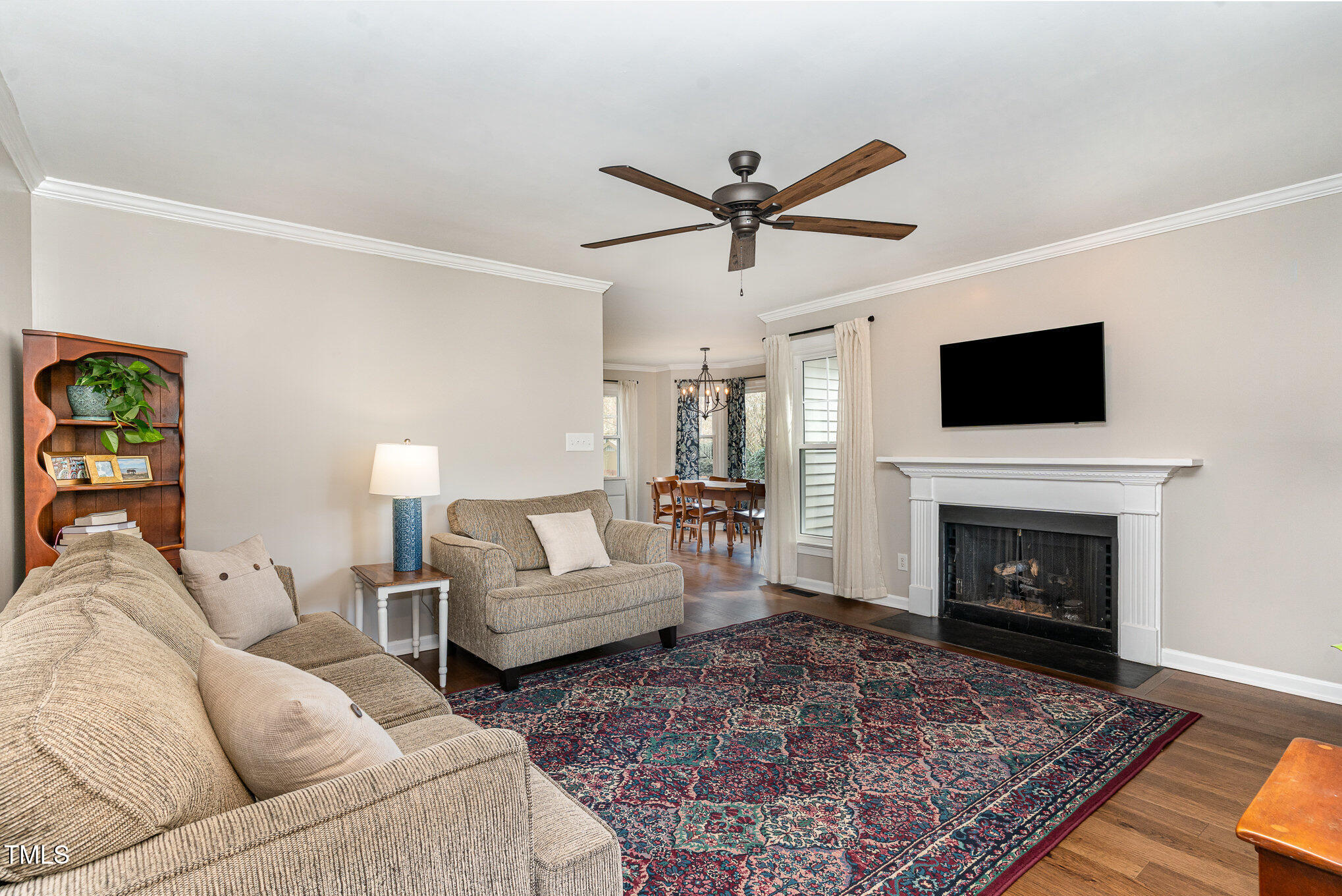 1313 Glencastle Way Raleigh, NC 27606 - Photo 9 of 34 008_dsc00095-edit_543