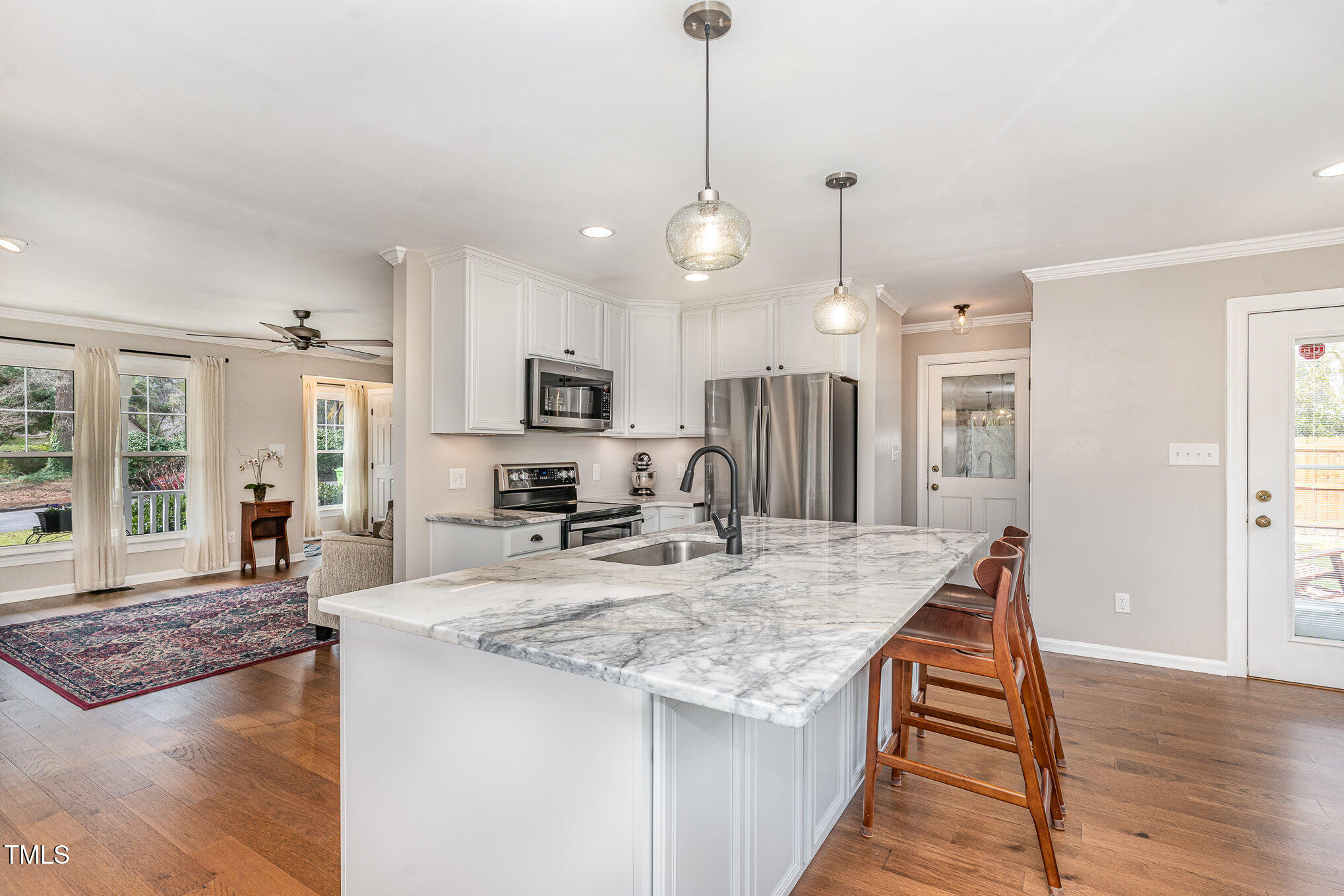 1313 Glencastle Way Raleigh, NC 27606 - Photo 12 of 34 011_dsc00108-edit_392
