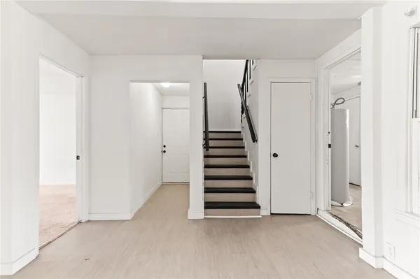 $2,400 | 411 Rolling Acres Drive, Corpus Christi, TX 78410