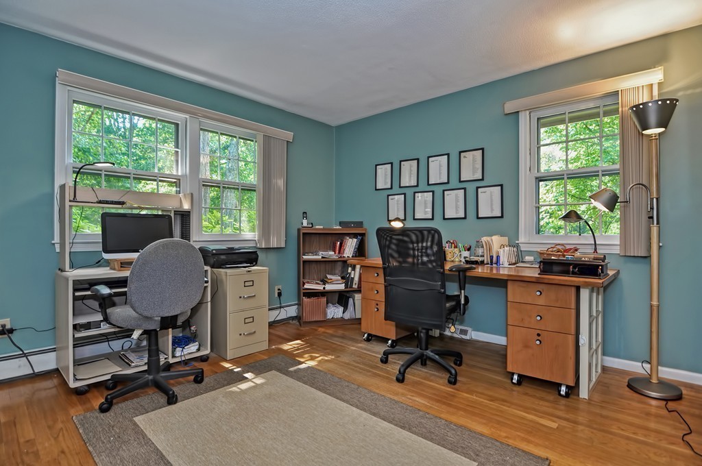 52 Lincoln Road Sharon, MA 02067 - Photo 17 of 30 Gallery Image 17