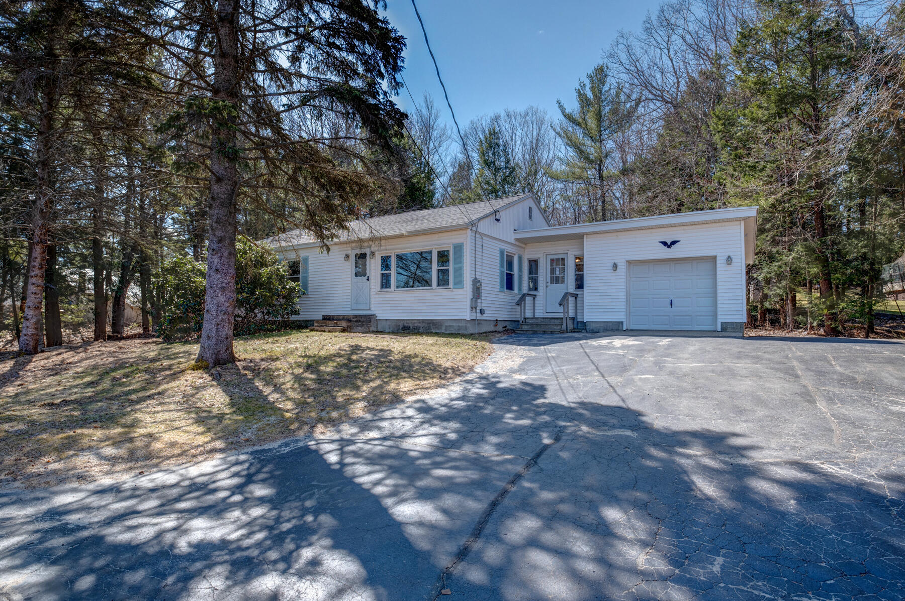 230 Lewiston Road Topsham, ME 04086 - Photo 1 of 32 Pic#-2
