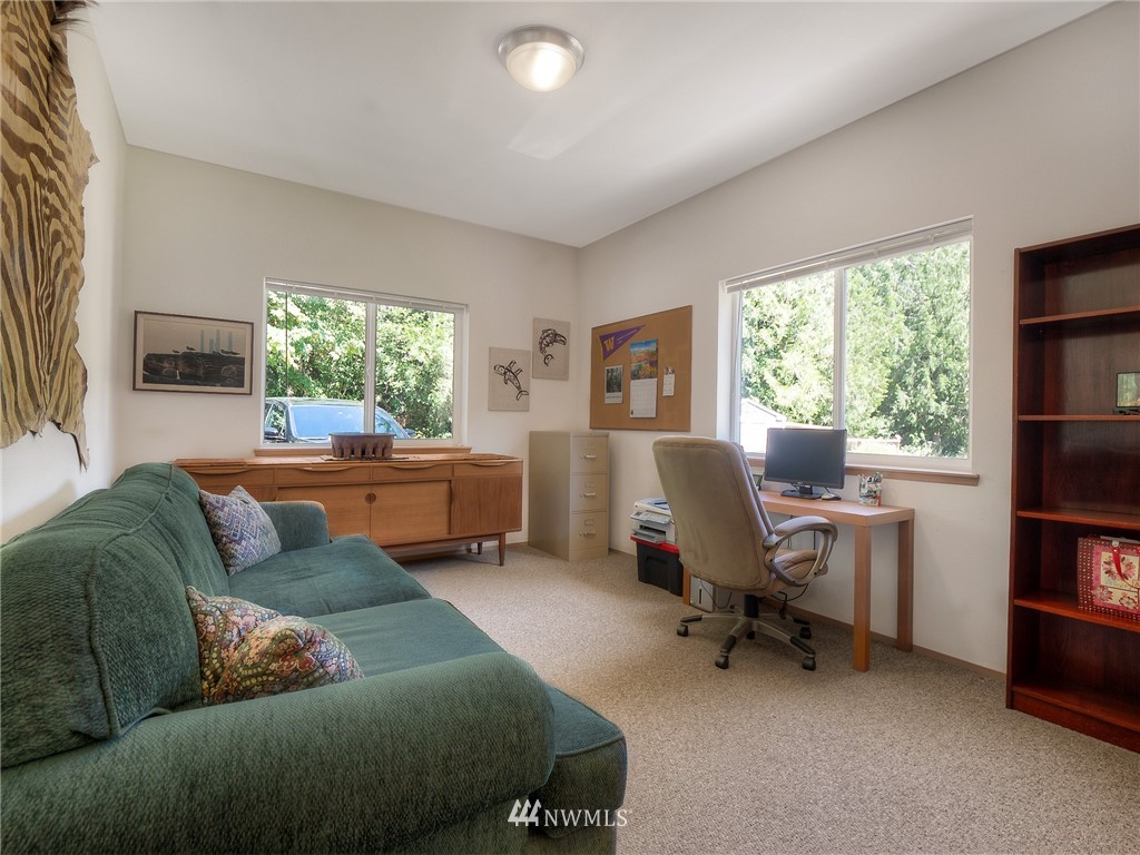 6238 Libby Road Northeast Olympia, WA 98506 - Photo 11 of 36 Gallery Image 11