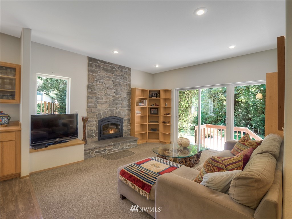 6238 Libby Road Northeast Olympia, WA 98506 - Photo 7 of 36 Gallery Image 7