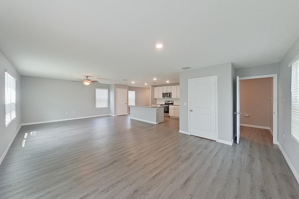 8716 Southwest 44th Court Ocala, FL 34476 - Photo 4 of 19