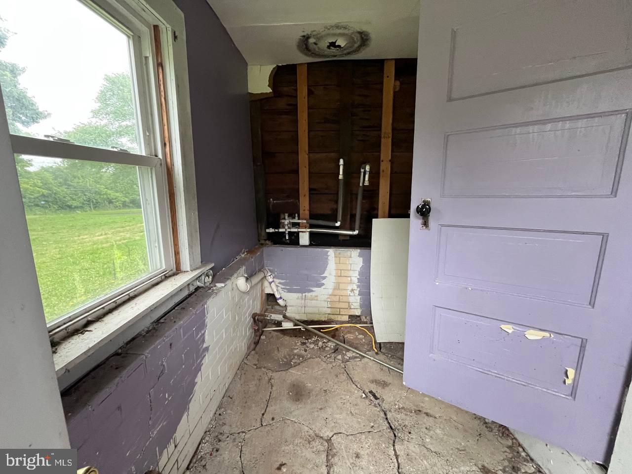 132 Thomas Road New Castle, PA 16101 - Photo 36 of 51