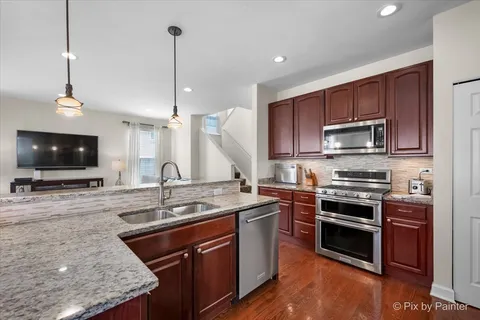 $589,900 | 1124 Amelia Court, Indian Creek, IL 60061