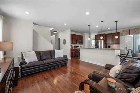 $589,900 | 1124 Amelia Court, Indian Creek, IL 60061
