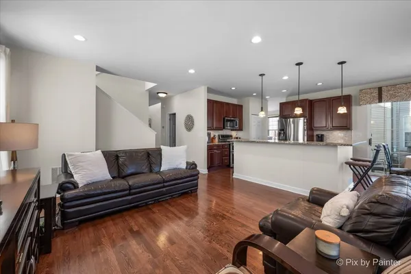$589,900 | 1124 Amelia Court, Indian Creek, IL 60061